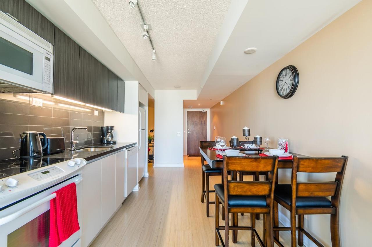 Simply Comfort. Amazing Downtown Apartments Toronto Exterior foto